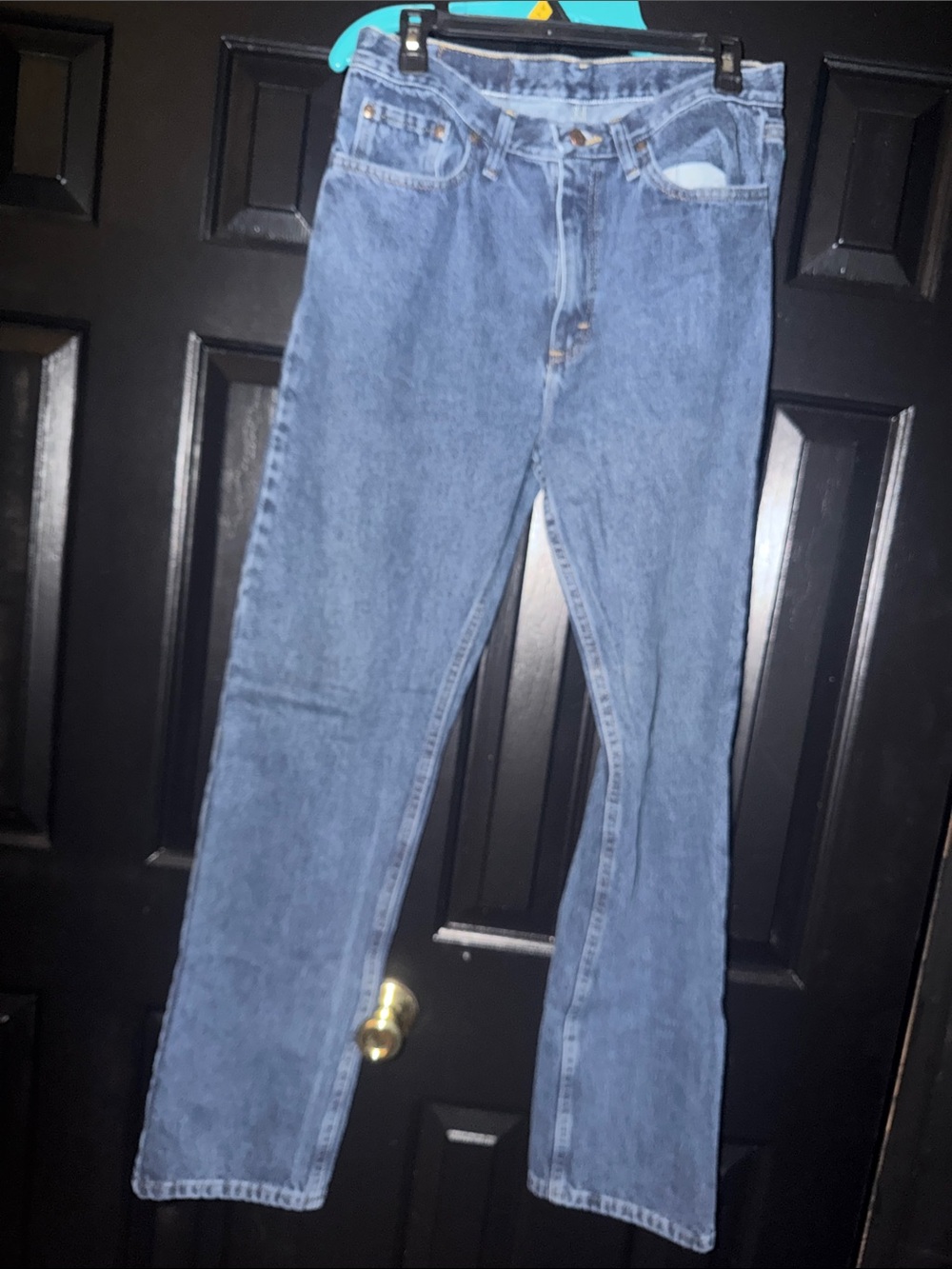 Wrangler Men's Straight Jeans in Medium Blue Denim